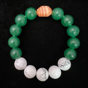 Natural Green Aventurine and White Howlite Gemstone Bracelet
